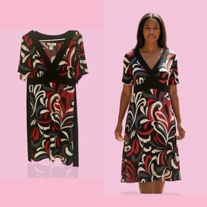 Elegant Black and Red Patterned Dress